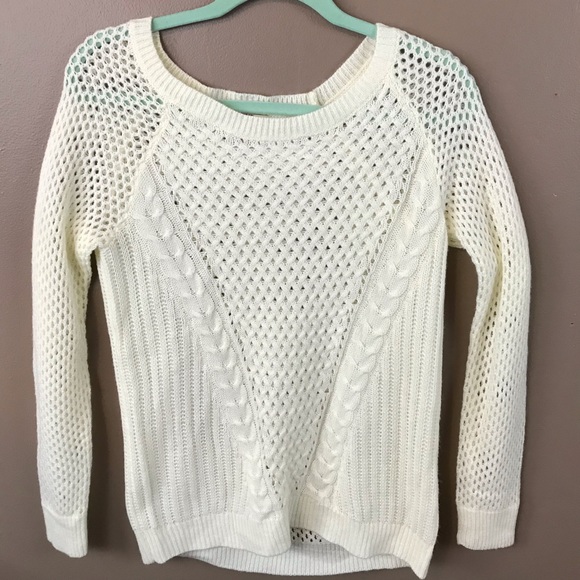 Hippie Rose Sweaters - 3/$25⭐️Hippy Rose Knit Sweater